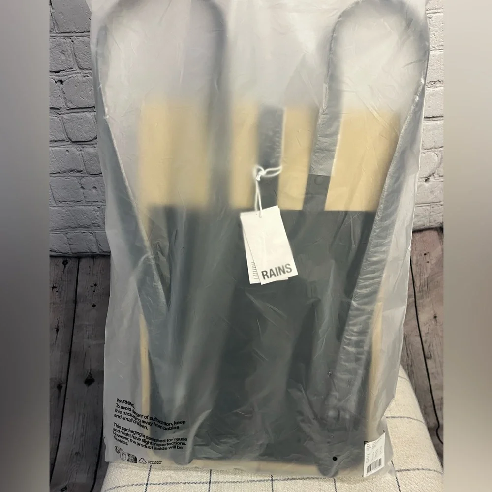 NWT Rains Backpack Mini -Sand - Picture 6 of 10